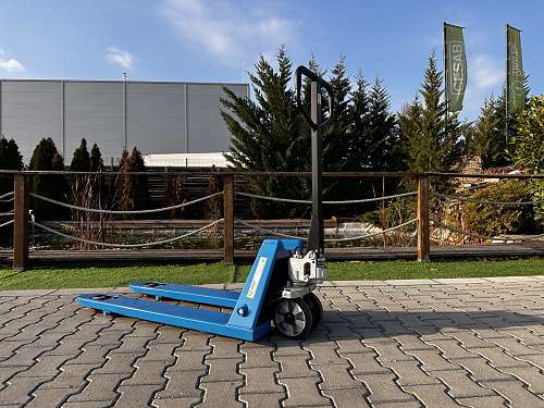 Triplex Targo Kft. TR2500