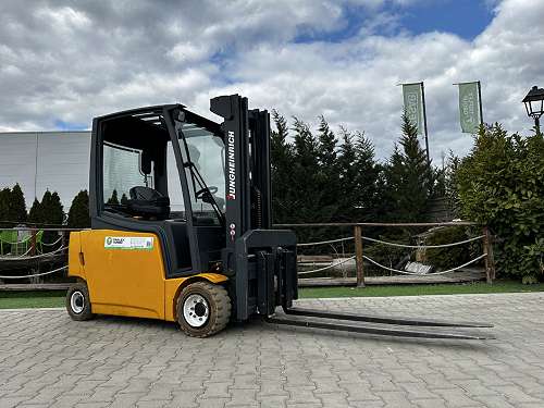 Jungheinrich EFG320