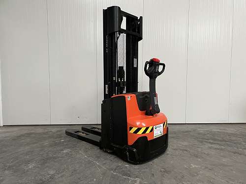 Toyota SWE140L